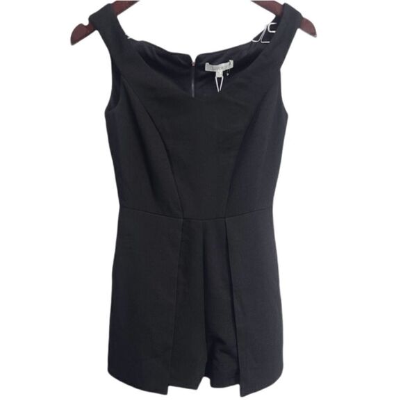 Revolve Women's Say it Ain't So Romper in Black Size Small - Picture 2 of 7